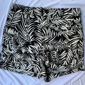 FOREVER 21 tropical high waisted shorts